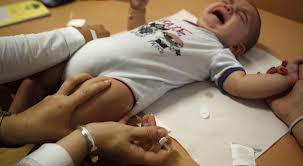 vaccin bébé photo