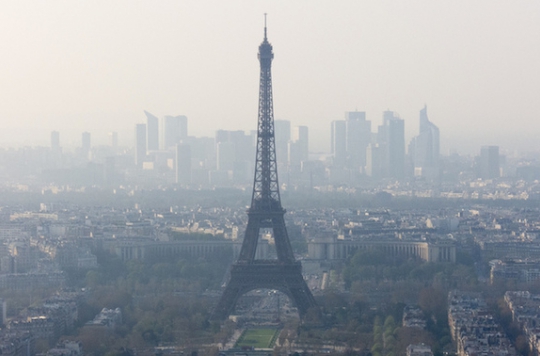 pollutionparis TOUR EIFFEL